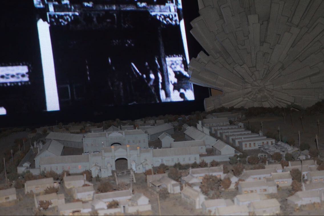 ���š�һ�ˡ��o���^��(n��i)չ���ď��W���|��܊����I��ԭɳ�Pģ�͡���ꑼӽ� �z��