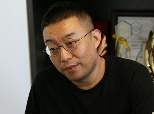 綜藝節目制片人,愛奇藝高級副總裁陳偉